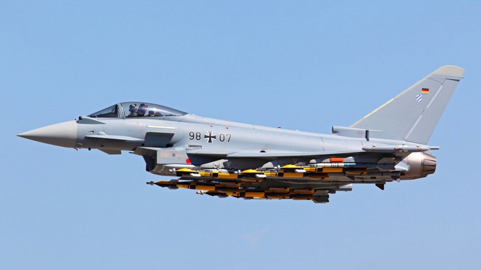 AYX SPORTS-恒大球员受伤，对球队实力造成影响，恒大球员去向