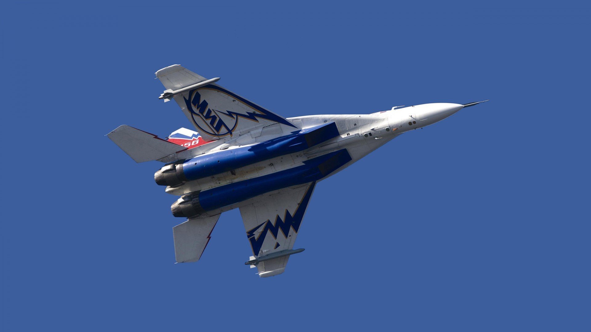 爱游戏体育（AYX）官方APP下载-中国女篮世界排名上升 球迷振奋不已，中国女篮世界排第几