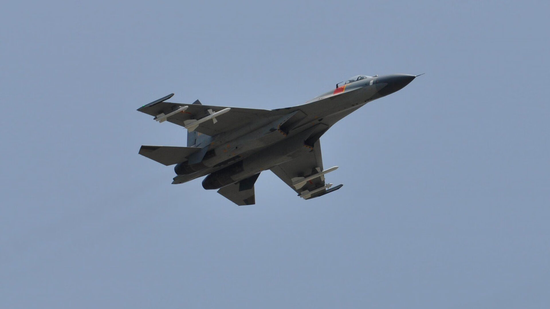 爱游戏在线登录入口-新疆男篮多点发力通过整体配合赢得胜利，新疆男篮好消息