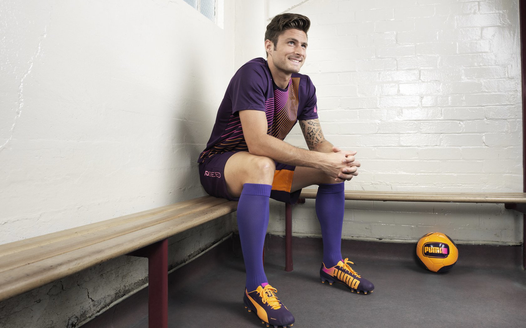 “德甲最后几轮逐渐升温，夺冠仍悬未决”，德甲收官